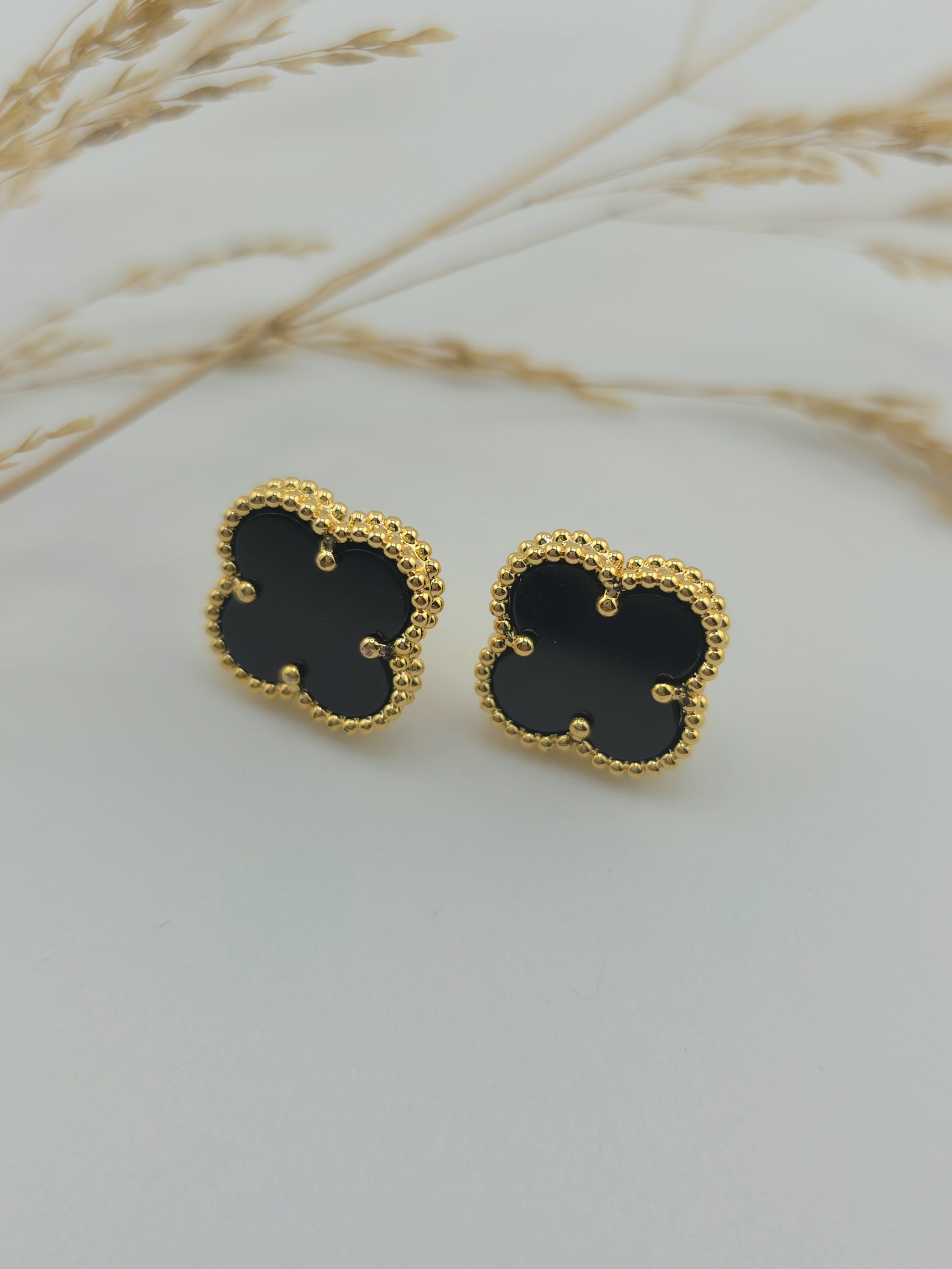 Елегантні чорні сережки в стилі Van Cleef 