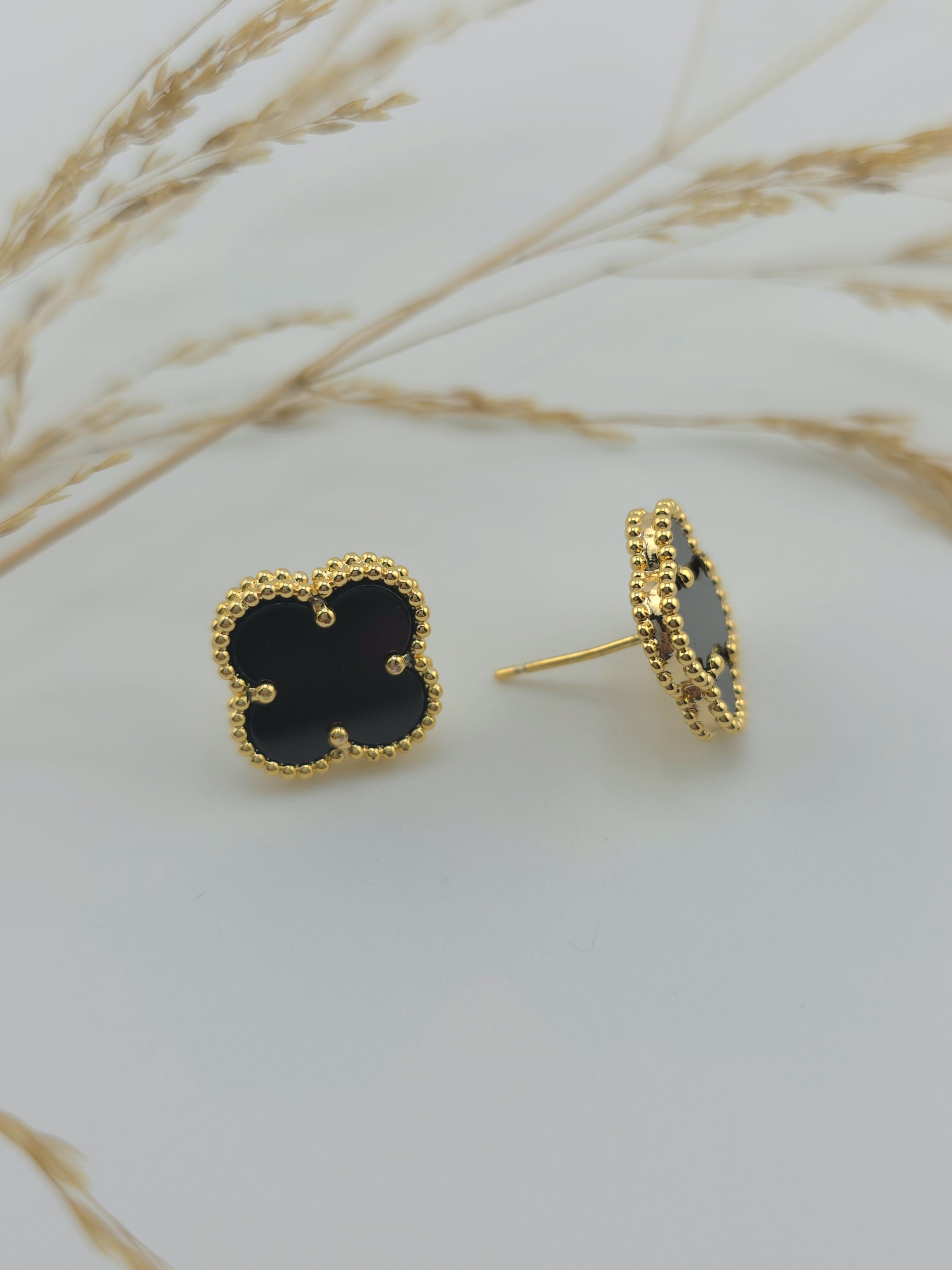 Елегантні чорні сережки в стилі Van Cleef