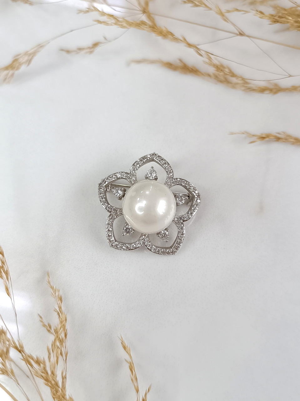 Брошка квітка майорка та Swarovski