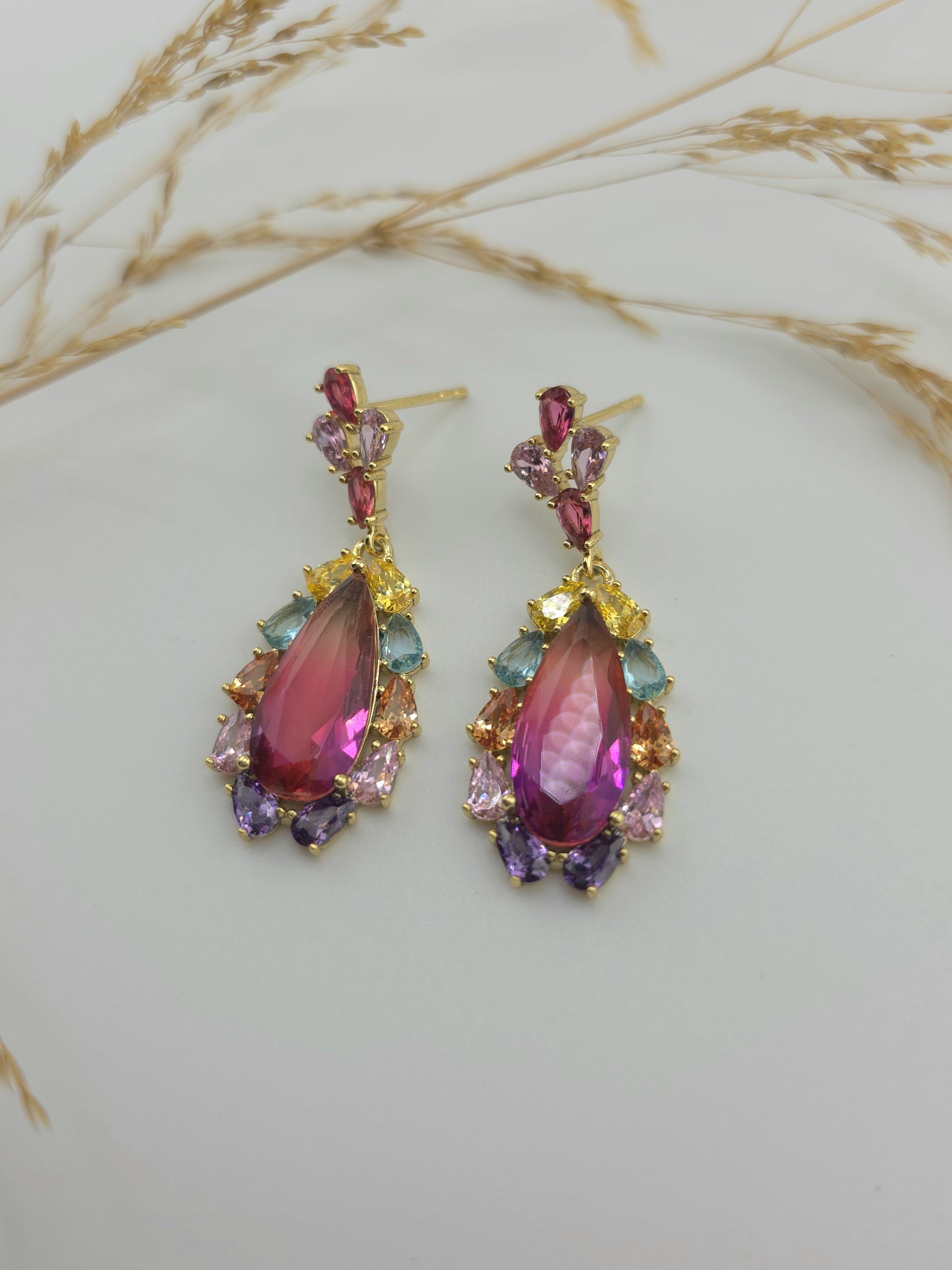 Стильні сережки з кристалами Swarovski