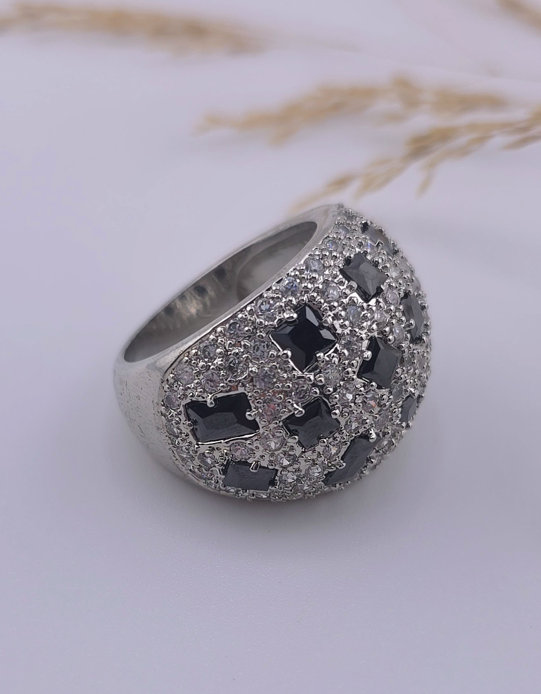 Каблучка Swarovski