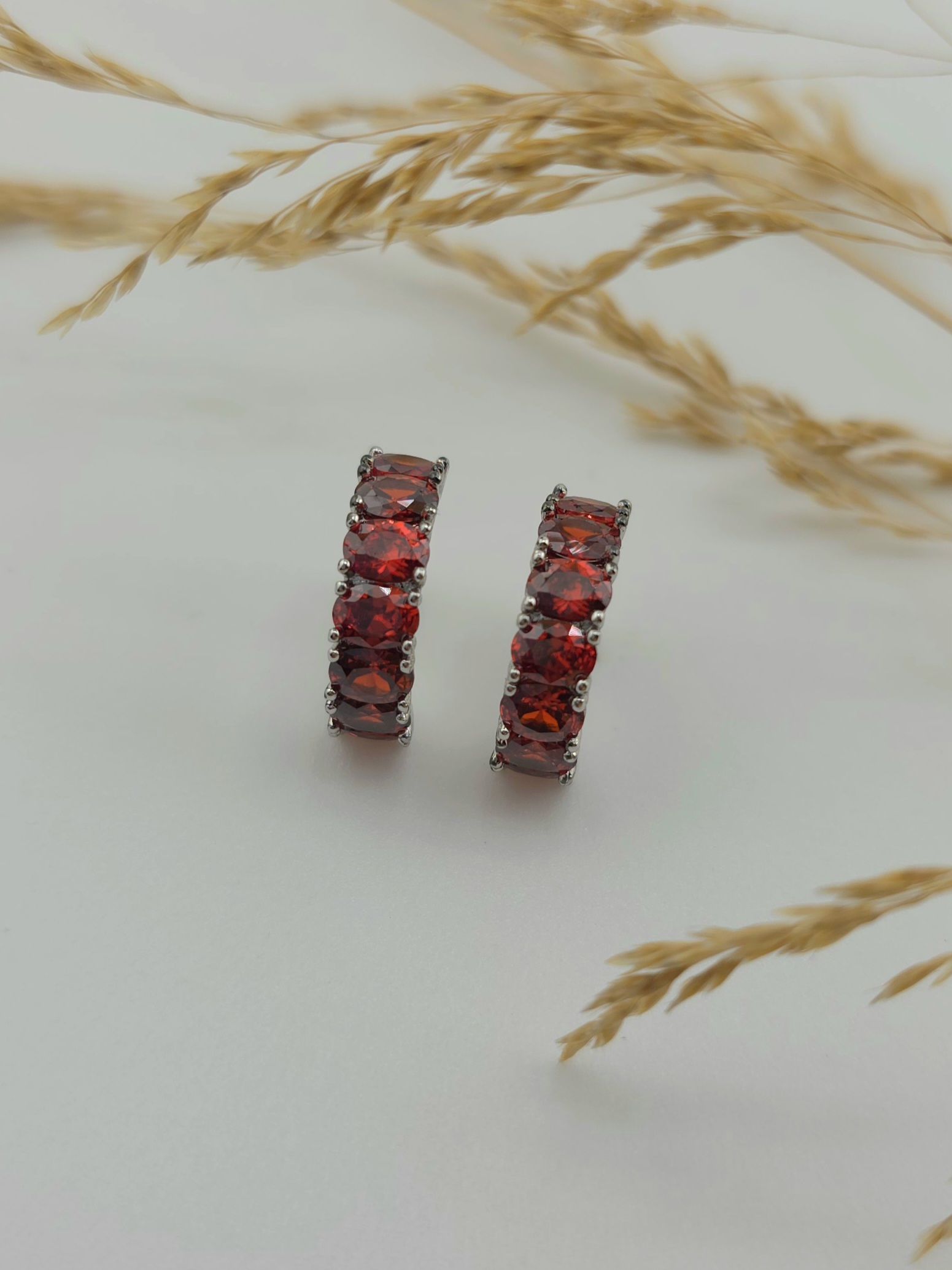 Сережки Каффа преміум класу з кристалами Сваровські